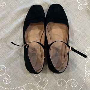 Journee Collection Black Square-Toe Flats